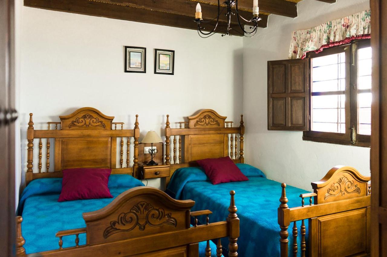 Winehouse With Big Pool, Bbq, Wifi, Close To Malaga Ferienhaus Borge